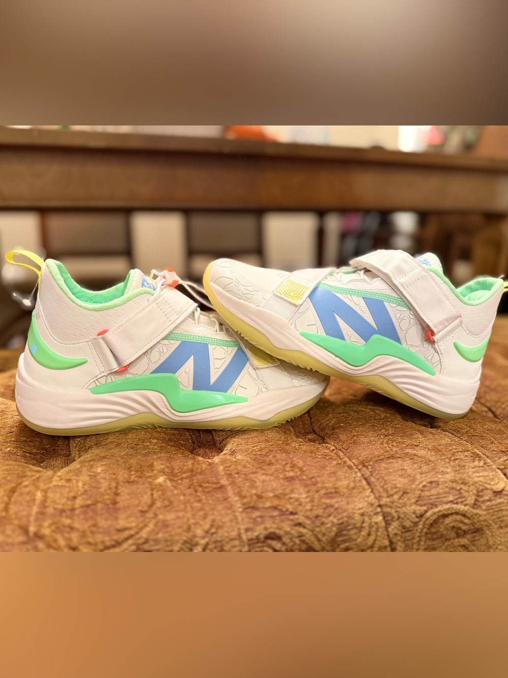 New Balance FuelCell Lindor 2 Pre-Game Turf Shoes Women’s 7.5